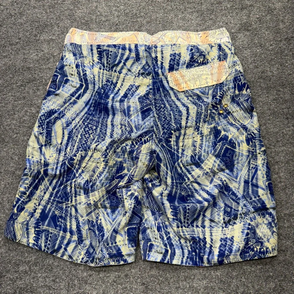 Robert Graham Mens Blue Yellow Geometric Vintage Car Swim Trunks Board Shorts 32